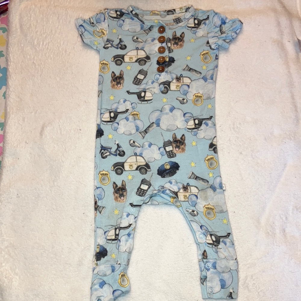 Posh Peanut “Police” SS Romper 12-18 months VGUC